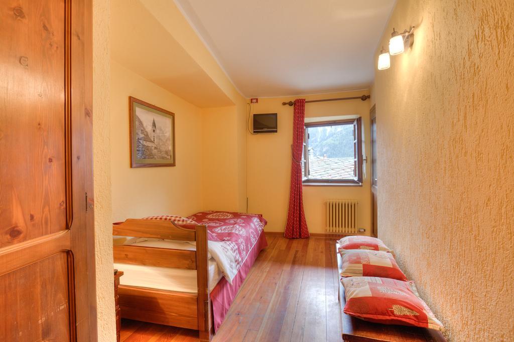 Residence Cav Emile Rey Курмайор Номер фото