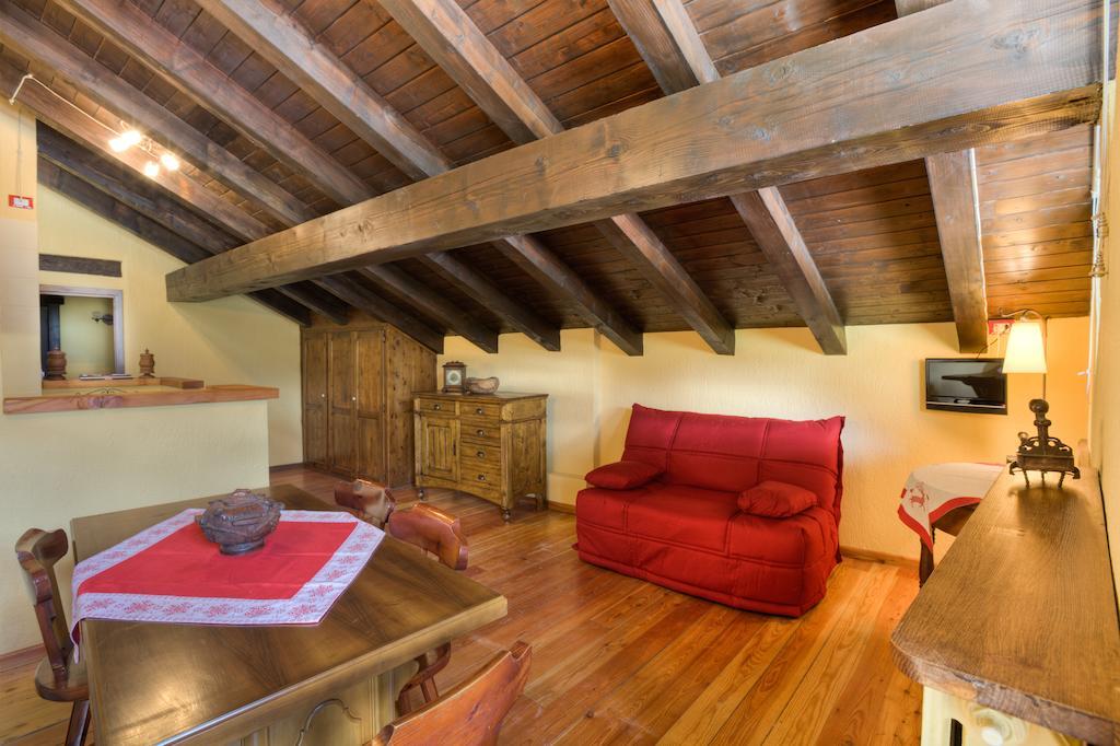 Residence Cav Emile Rey Курмайор Номер фото